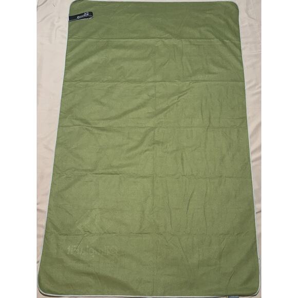 Olympia Fit Microfiber Sports Active Yoga Towel Green NWOT - Picture 2 of 6